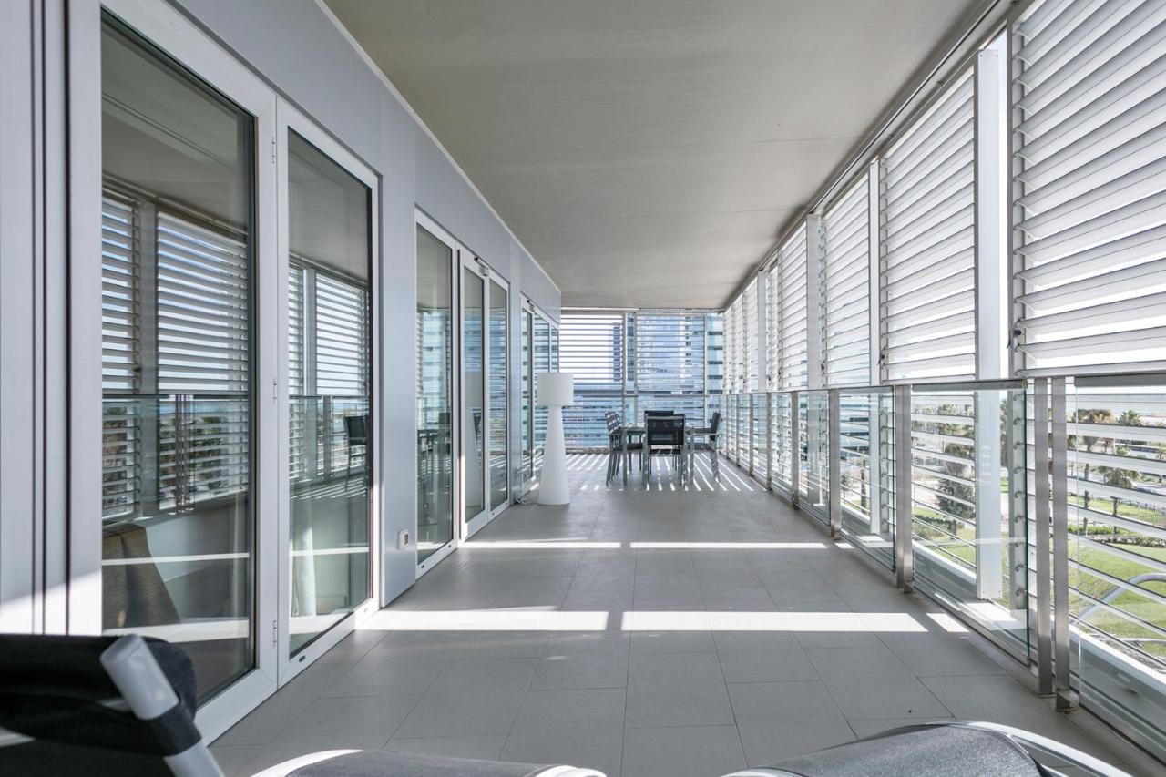 Apartamento Alcam Llum Deluxe Barcelona Exterior foto