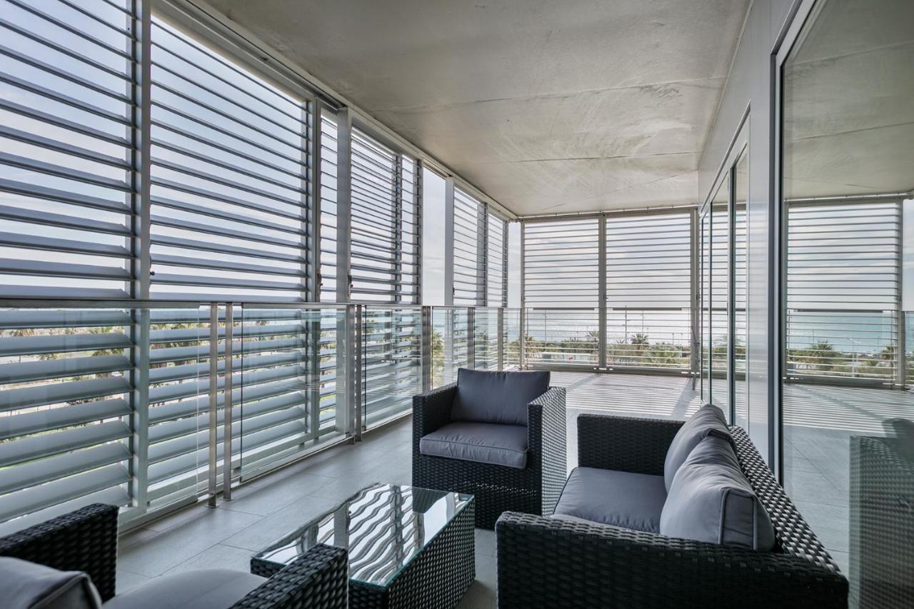 Apartamento Alcam Llum Deluxe Barcelona Exterior foto