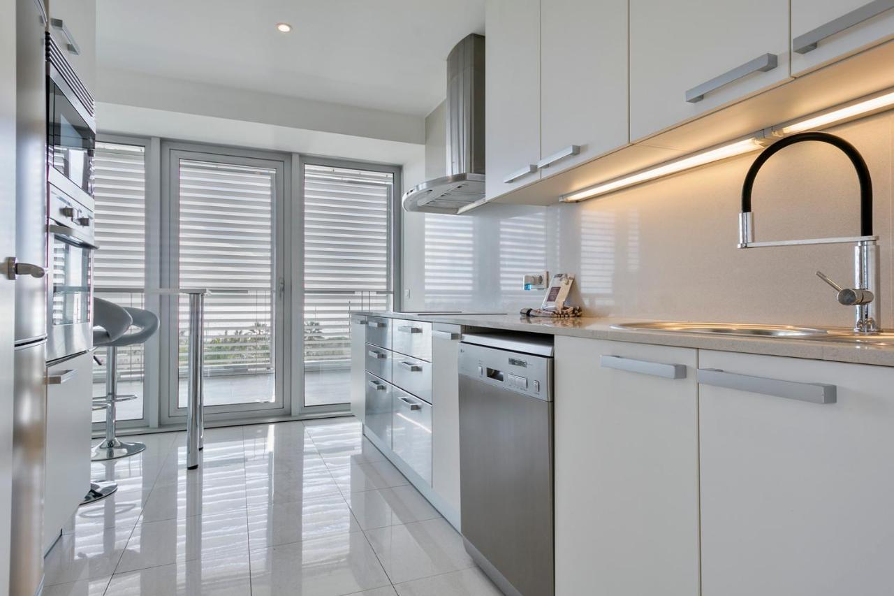 Apartamento Alcam Llum Deluxe Barcelona Exterior foto